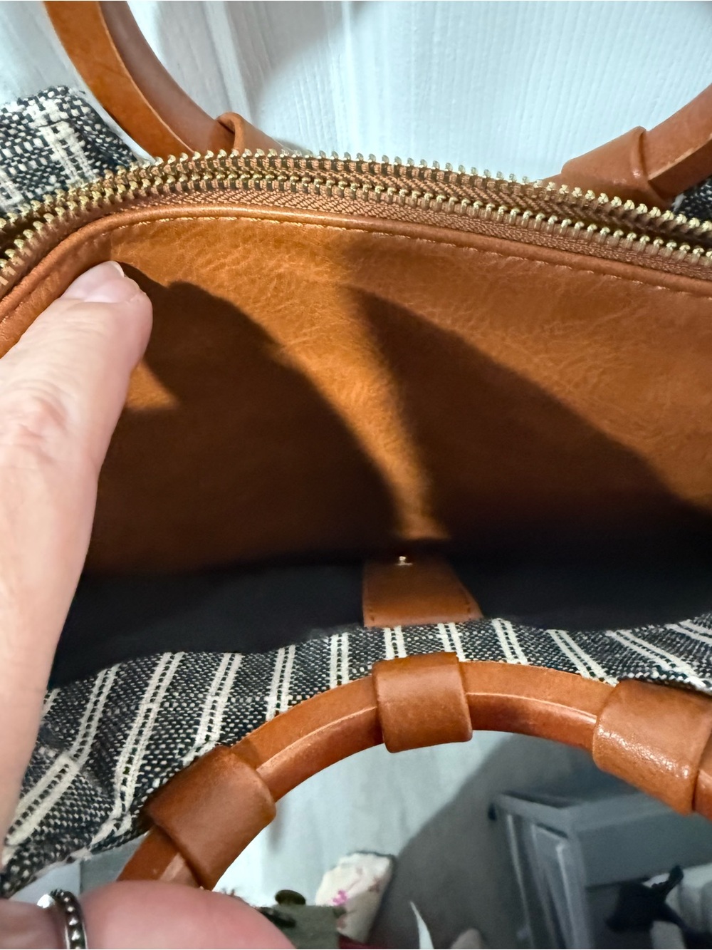 Antik Kraft Black & Tan Striped Shoulder Bag 2 purses in one - Picture 10 of 14